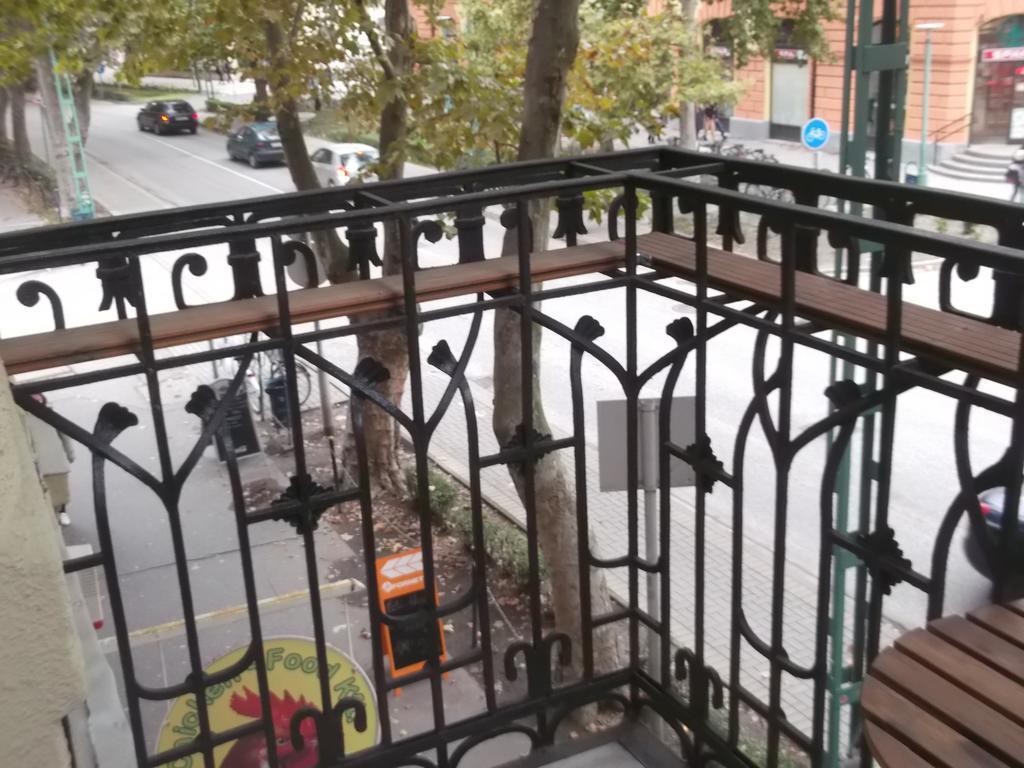 Belvárosi Apartmanszálló - Kiskunfélegyháza Esterno foto