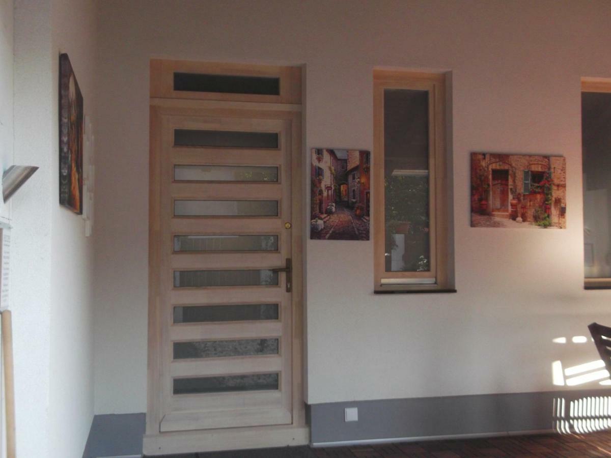 Belvárosi Apartmanszálló - Kiskunfélegyháza Esterno foto