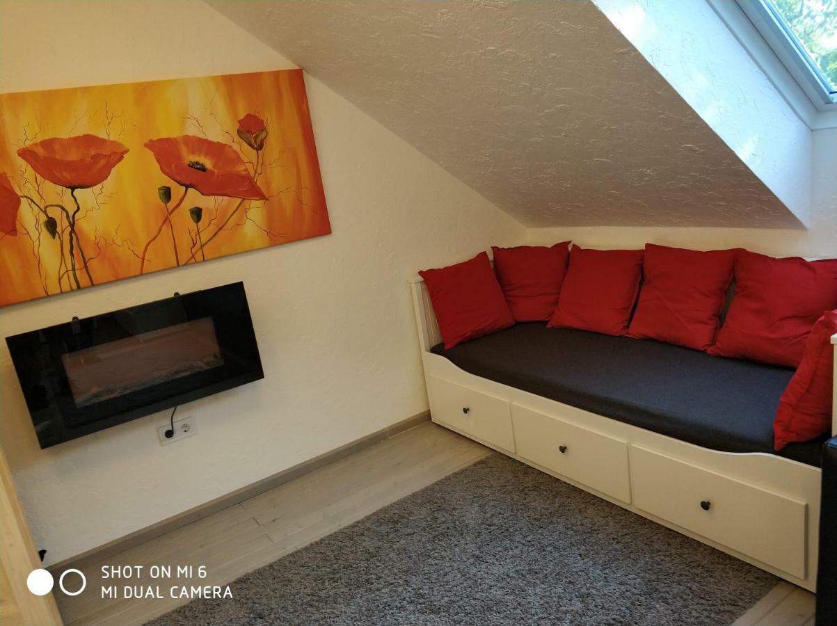 Belvárosi Apartmanszálló - Kiskunfélegyháza Esterno foto